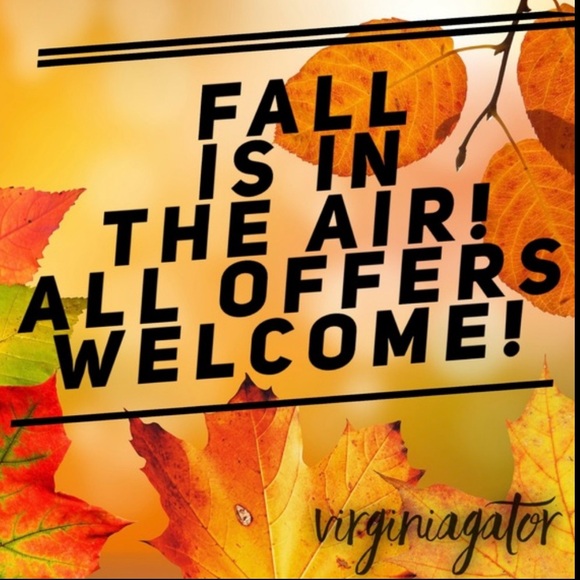 Petusco Genuine Forest Green Tan Leather Trim 3 Compartment Zippered Wallet - Picture 2 of 5